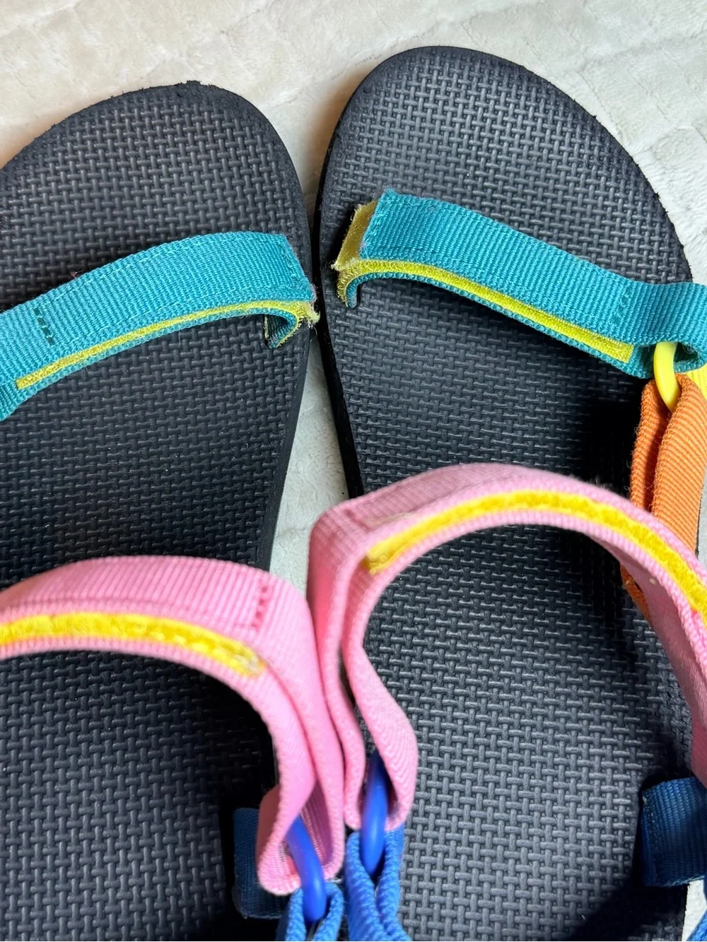 Teva Original Universal Kids 4 90s Multi Sport Sandals Colorblock - Picture 10 of 15